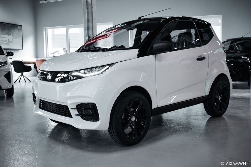 Weiß Gebraucht 2024 Aixam City Sport | 16.690 € (Guter Preis) - Bild 1/4