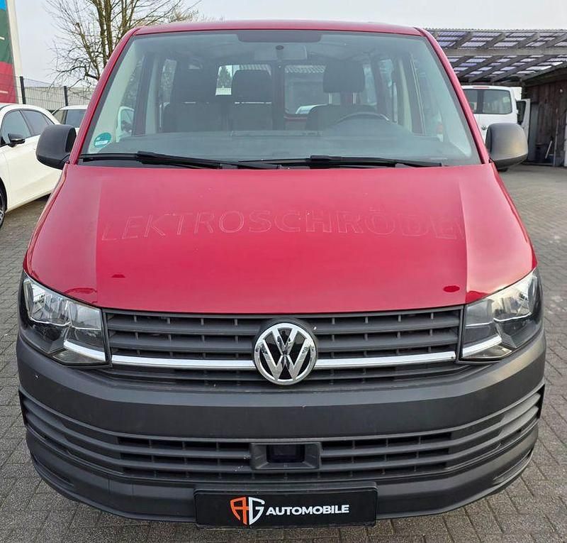 Gebraucht VW Transporter 102 PS (75 kW) 2017 Rot Van