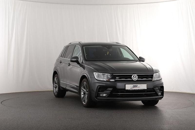 Gebraucht VW Tiguan Sound 150 PS (110 kW) 2017 Indiumgrau metallic SUV
