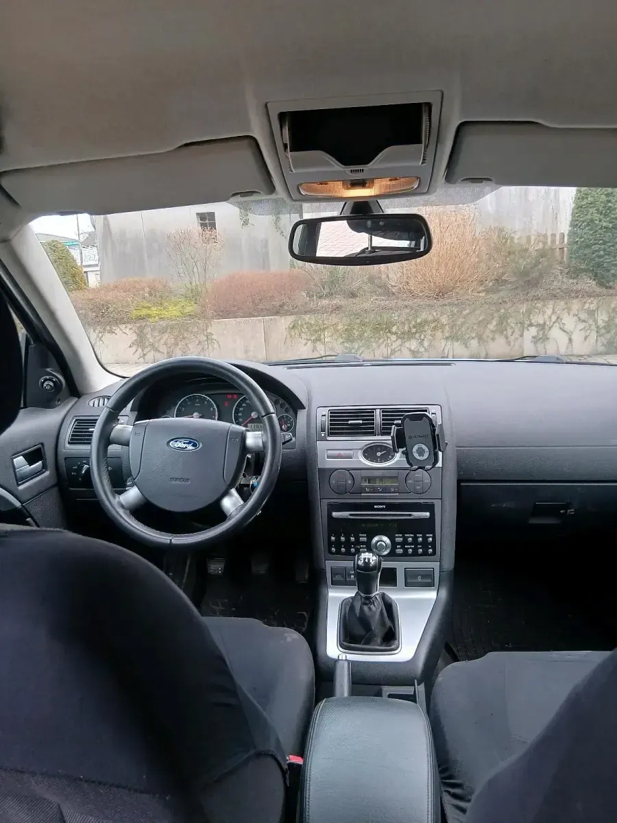 Gebraucht Ford Mondeo 125 PS (91 kW) 2005 Blau Kombi
