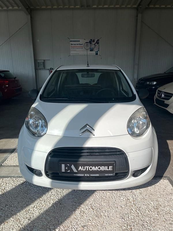 Gebraucht Citroën C1 68 PS (50 kW) 2011 Weiß Kleinwagen