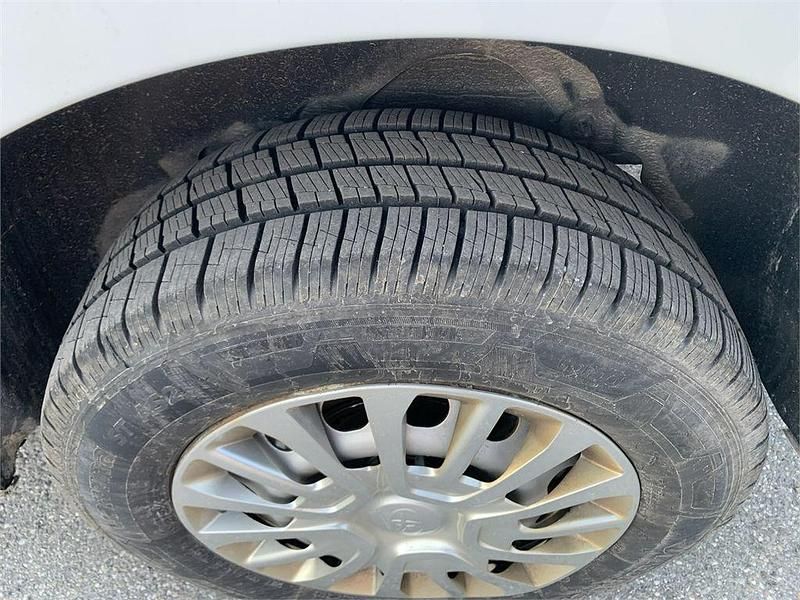 Gebraucht Toyota Proace 144 PS (105 kW) 2022 Weiß Van / Kleinbus