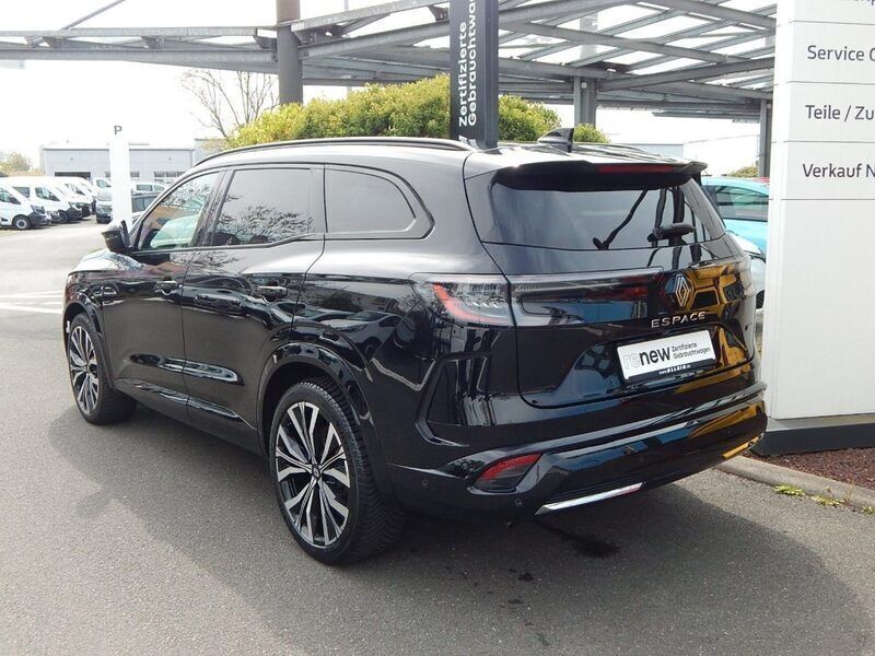 Gebraucht Renault Espace Iconic 200 PS (147 kW) 2023 Blackpearlschwarz Van / Kleinbus