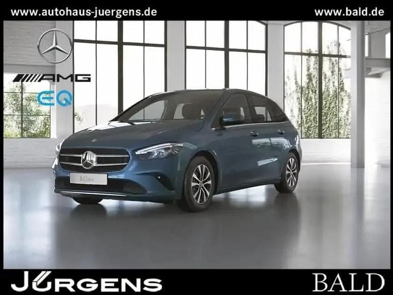 Blau Gebraucht 2022 Mercedes B200 Style Van / Kleinbus | 23.890 € (Superpreis) - Bild 1/4