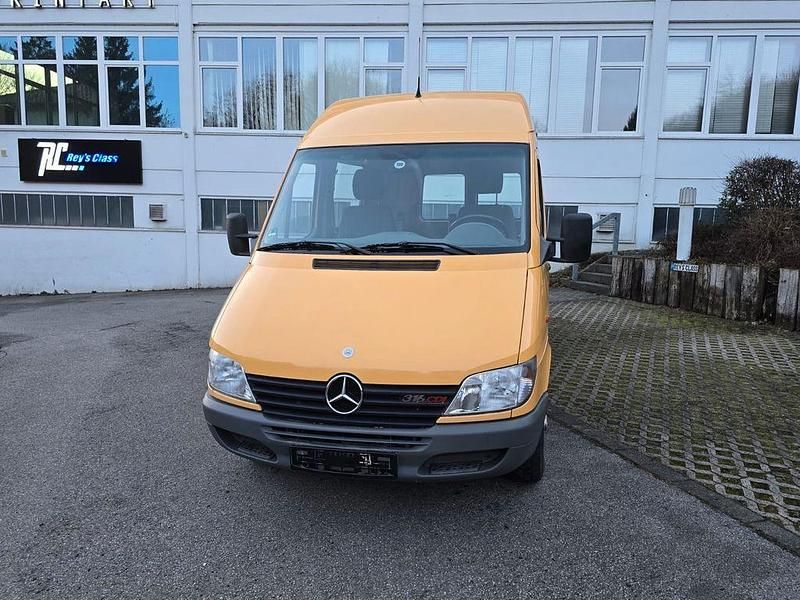 Gelb Gebraucht 2000 Mercedes Sprinter Van | 8.033 € (Superpreis) - Bild 1/4