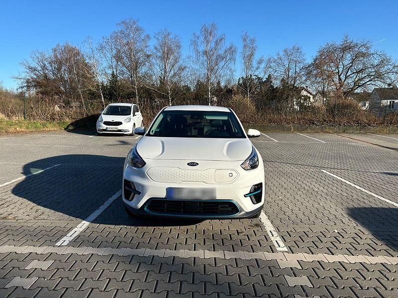 Gebraucht Kia Niro Edition 7 150 kW (204 PS) 2021 Weiß SUV