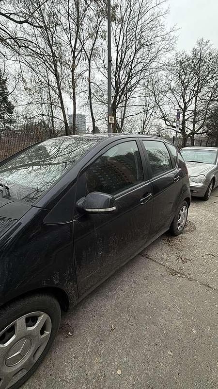 Gebraucht Mercedes A160 95 PS (69 kW) 2010 Schwarz Kleinwagen