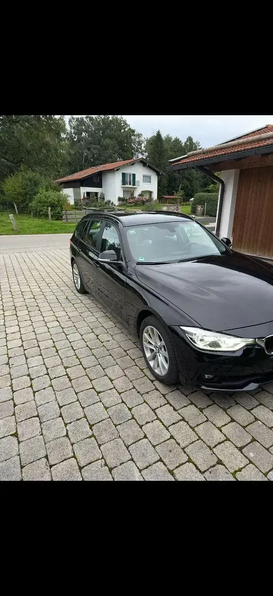 Gebraucht BMW 330 Advantage 258 PS (189 kW) 2018 Schwarz Kombi