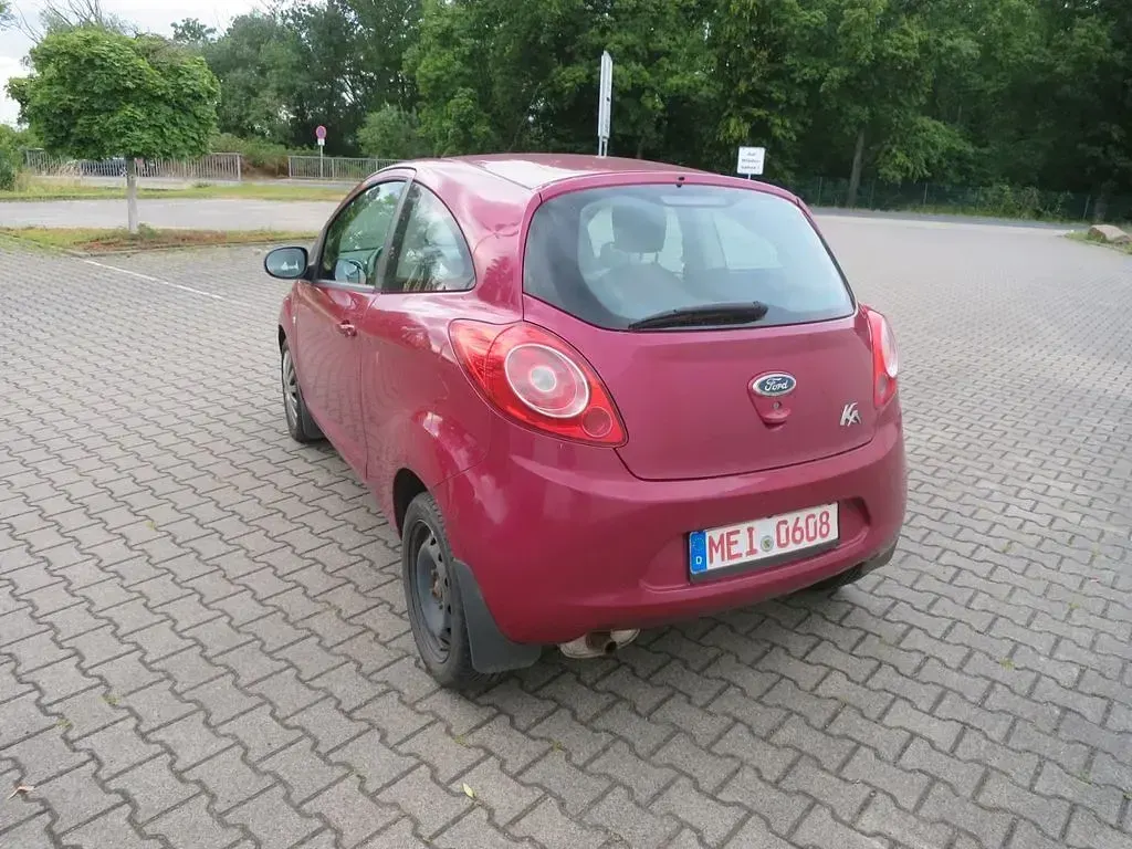 Gebraucht Ford Ka Titanium 69 PS (50 kW) 2009 Violett Kleinwagen