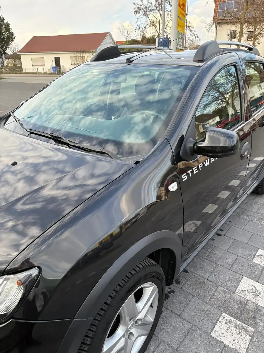Gebraucht Dacia Sandero Stepway 90 PS (66 kW) 2015 Braun SUV