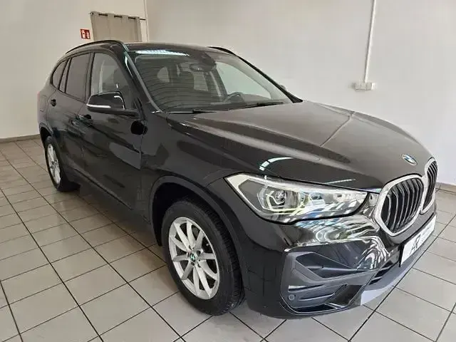 Gebraucht BMW X1 Advantage 190 PS (139 kW) 2019 Schwarz SUV