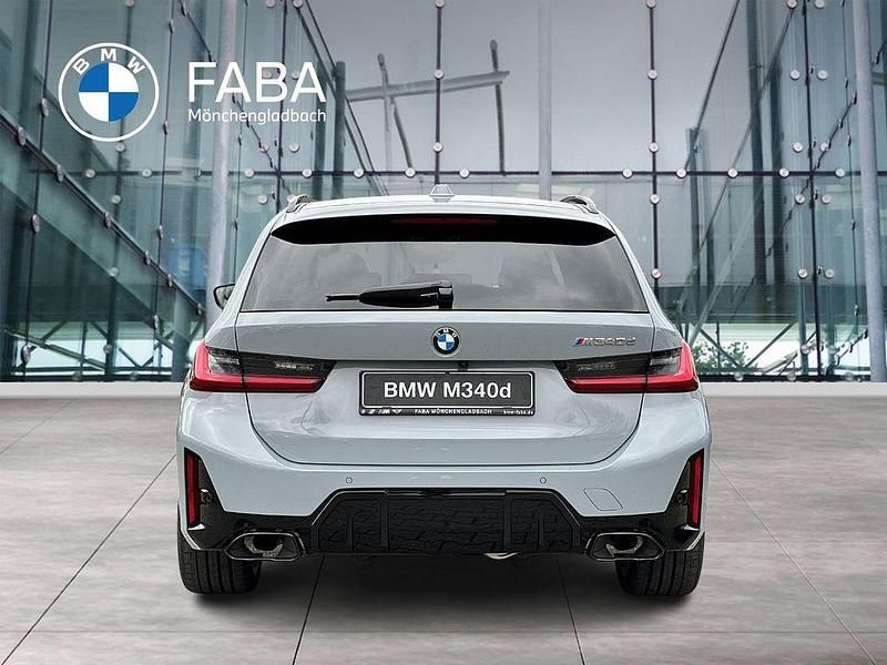 Neu BMW M340 M Sport 340 PS (250 kW) 2026 Grau Limousine