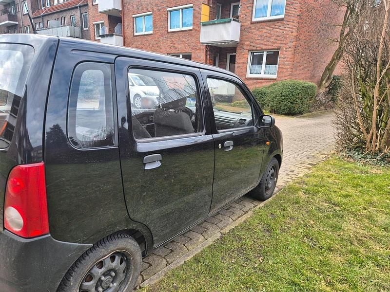 Gebraucht Opel Agila 65 PS (47 kW) 2001 Schwarz Van / Kleinbus