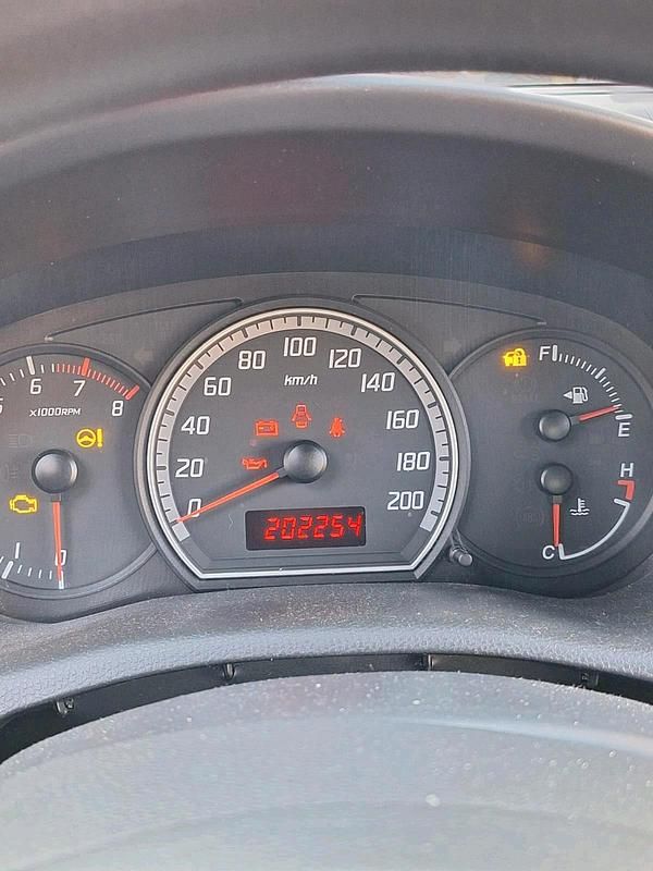Second-hand Suzuki Swift 92 CP (67 kW) 2009 Gri Hatchback