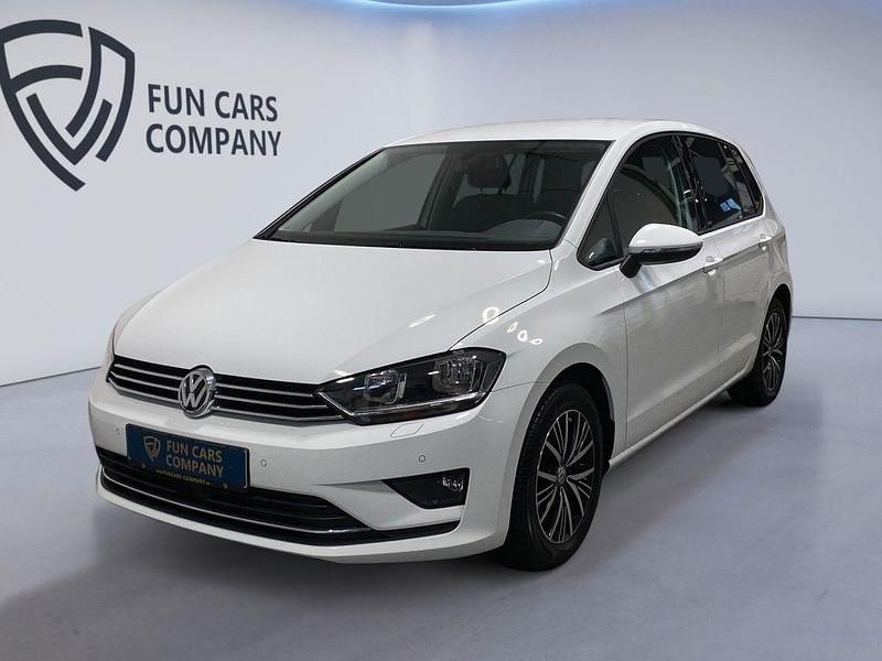 Weiß Gebraucht 2016 VW Golf Sportsvan Allstar Van / Kleinbus | 12.750 € (Guter Preis) - Bild 1/4