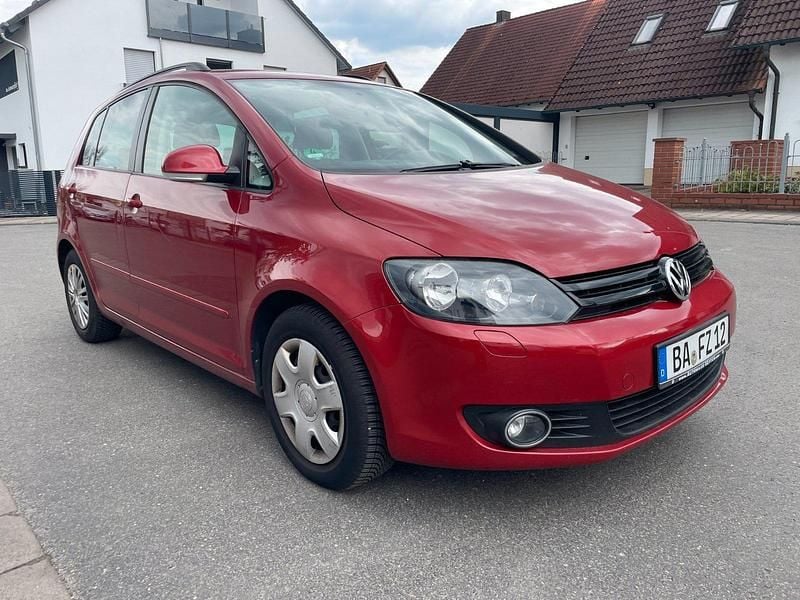 Gebraucht VW Golf Plus Cross 80 PS (58 kW) 2009 Rot Van / Kleinbus