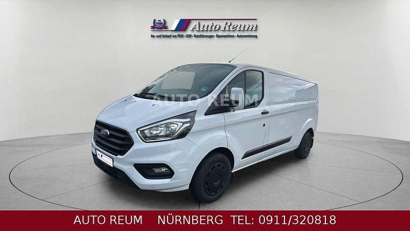 Gebraucht Ford Transit Custom 170 PS (125 kW) 2021 Weiß Van / Kleinbus