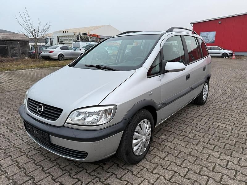 Gebraucht Opel Zafira 100 PS (73 kW) 2001 Silber Van / Kleinbus
