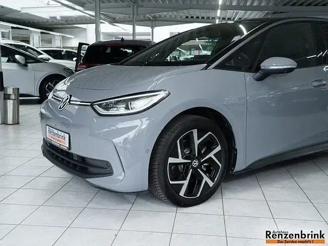 Gebraucht VW ID.3 Pro 150 kW (204 PS) 2024 Grau Kleinwagen