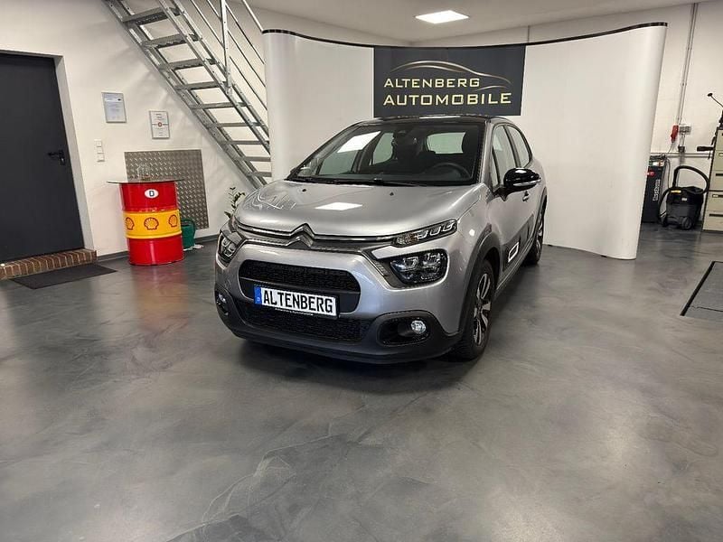 Grau Gebraucht 2021 Citroën C3 Shine Kleinwagen | 10.990 € (Fairer Preis) - Bild 1/4