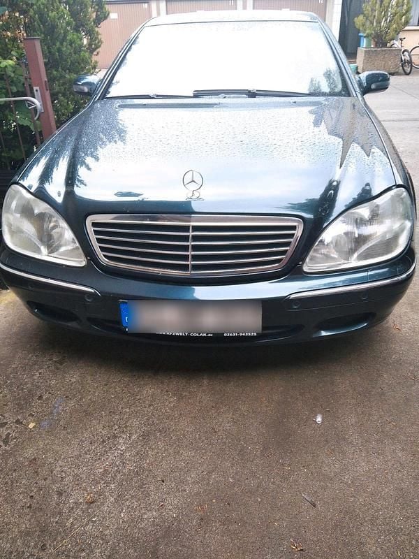 Schwarz Gebraucht 2001 Mercedes S320 Limousine | 2.200 € (Superpreis) - Bild 1/4