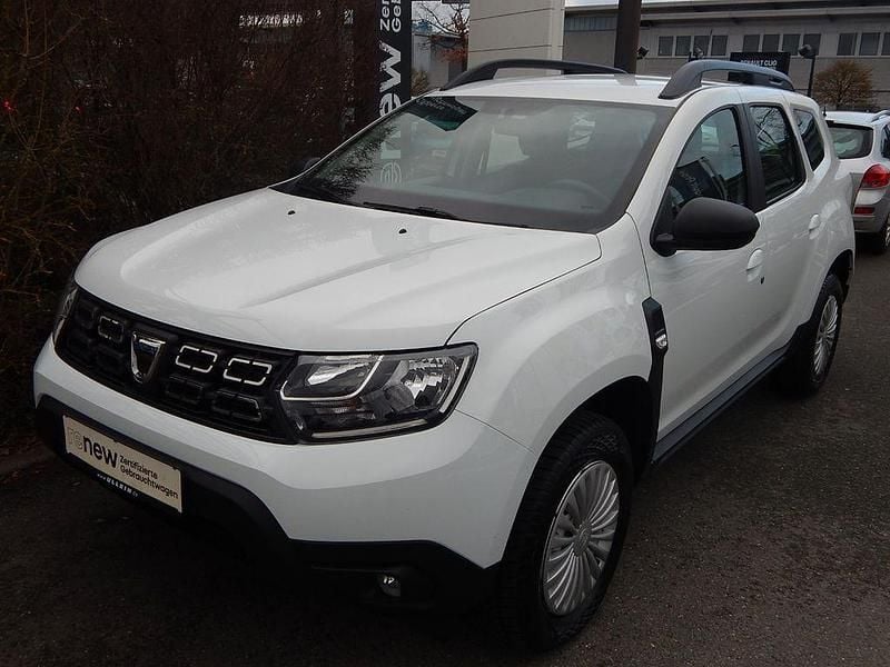 Gebraucht Dacia Duster Comfort 116 PS (85 kW) 2021 Weiß SUV