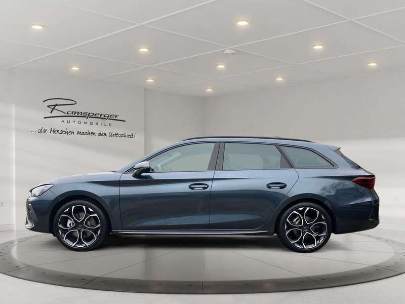 Usata Cupra Leon 150 CV (110 kW) 2024 Grigio Station wagon