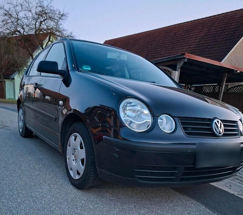 Gebraucht VW Polo 64 PS (47 kW) 2003 Schwarz Kleinwagen