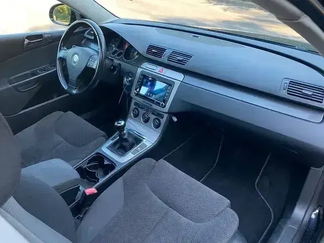 Gebraucht VW Passat 140 PS (102 kW) 2007 Schwarz Limousine