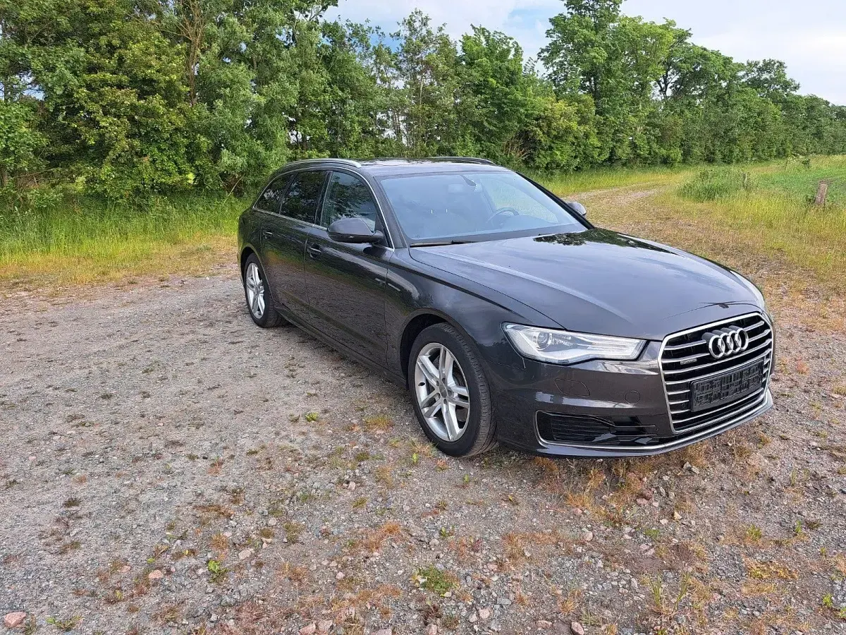 Gebraucht Audi A6 218 PS (160 kW) 2016 Grau Kombi