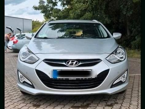 Gebraucht Hyundai i40 136 PS (100 kW) 2014 Silber Kombi
