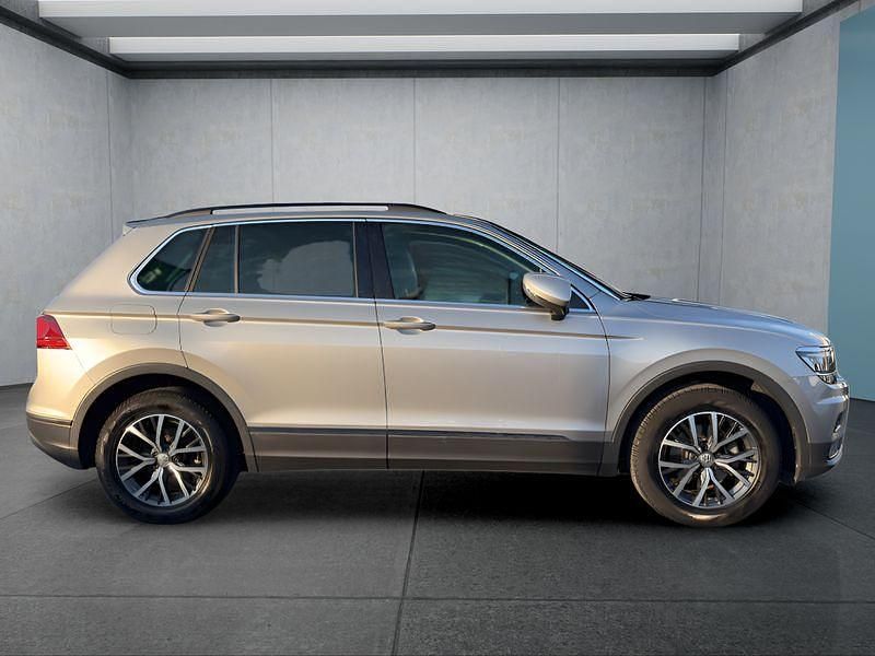 Gebraucht VW Tiguan 150 PS (110 kW) 2020 Silber SUV