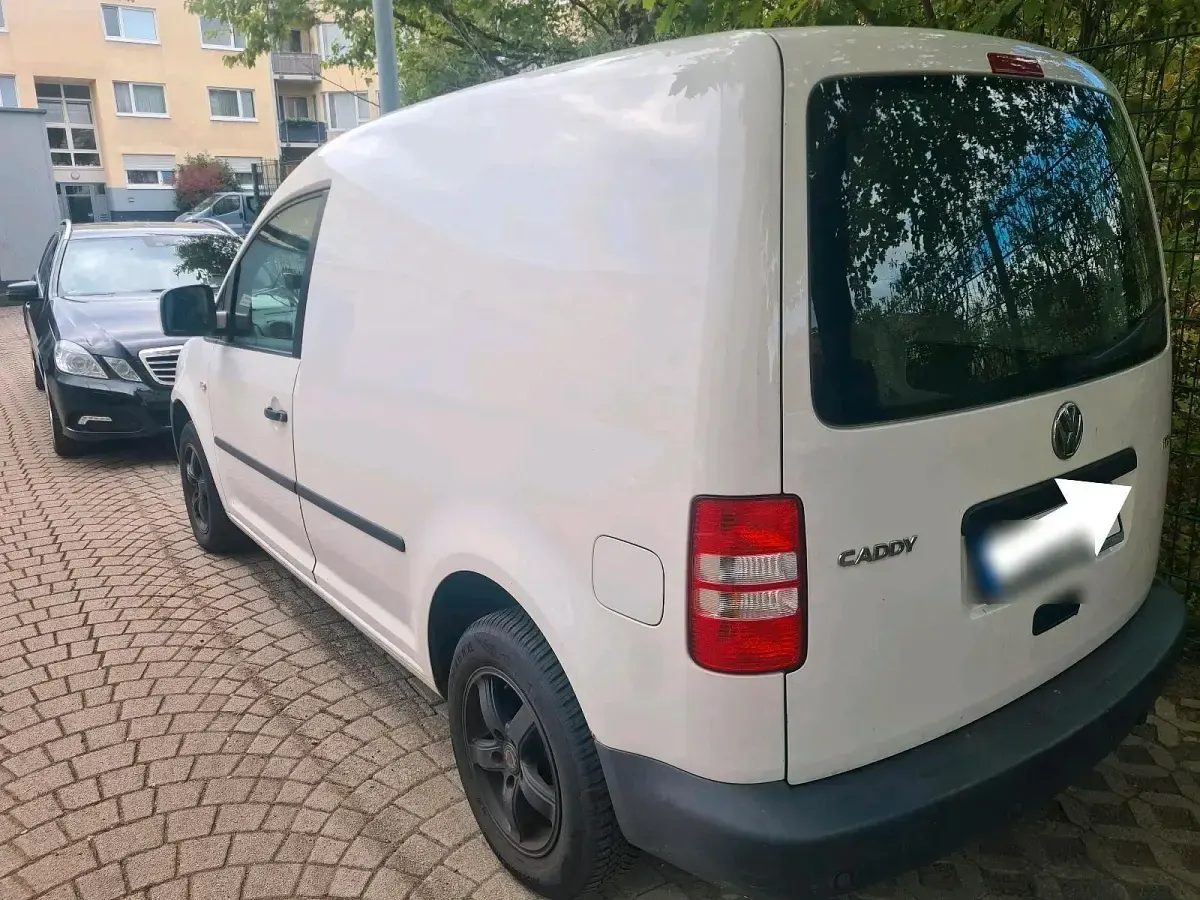 Gebraucht VW Caddy 102 PS (75 kW) 2011 Weiß Van / Kleinbus
