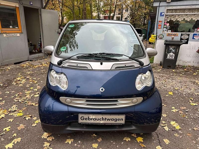 Gebraucht Smart ForTwo Cabrio 61 PS (44 kW) 2006 Blau Cabrio