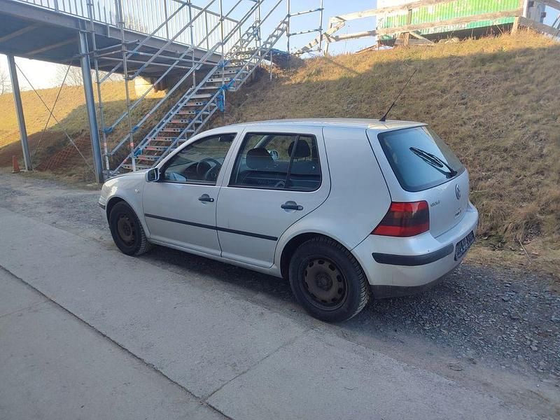 Gebraucht VW Golf IV 105 PS (77 kW) 2002 Limousine