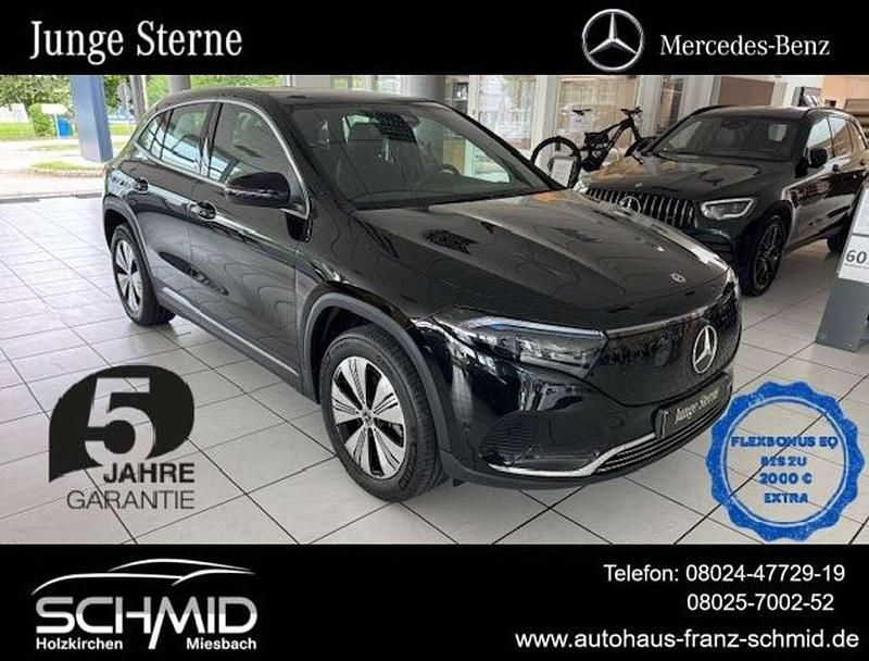 Schwarz Gebraucht 2024 Mercedes EQA300 Progressive SUV | 33.450 € (Guter Preis) - Bild 1/4