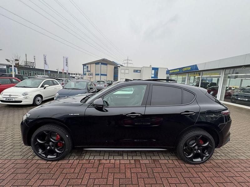 Neu Alfa Romeo Stelvio Premium 280 PS (205 kW) 2026 Schwarz SUV