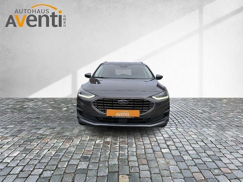 Neu Ford Focus Titanium 116 PS (85 kW) 2025 Limousine