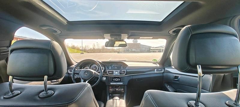 Gebraucht Mercedes E500 408 PS (300 kW) 2013 Silber Limousine