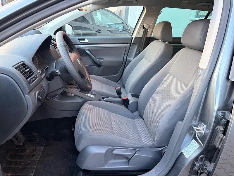 Gebraucht VW Golf V 105 PS (77 kW) 2009 Grau Kombi