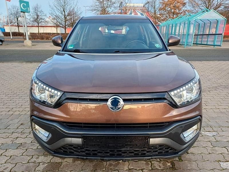 Gebraucht Ssangyong (KGM) Tivoli Crystal 116 PS (85 kW) 2016 Braun SUV