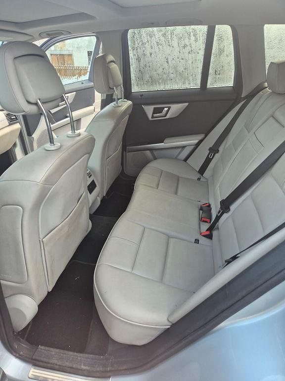 Gebraucht Mercedes GLK320 224 PS (164 kW) 2009 Silber SUV