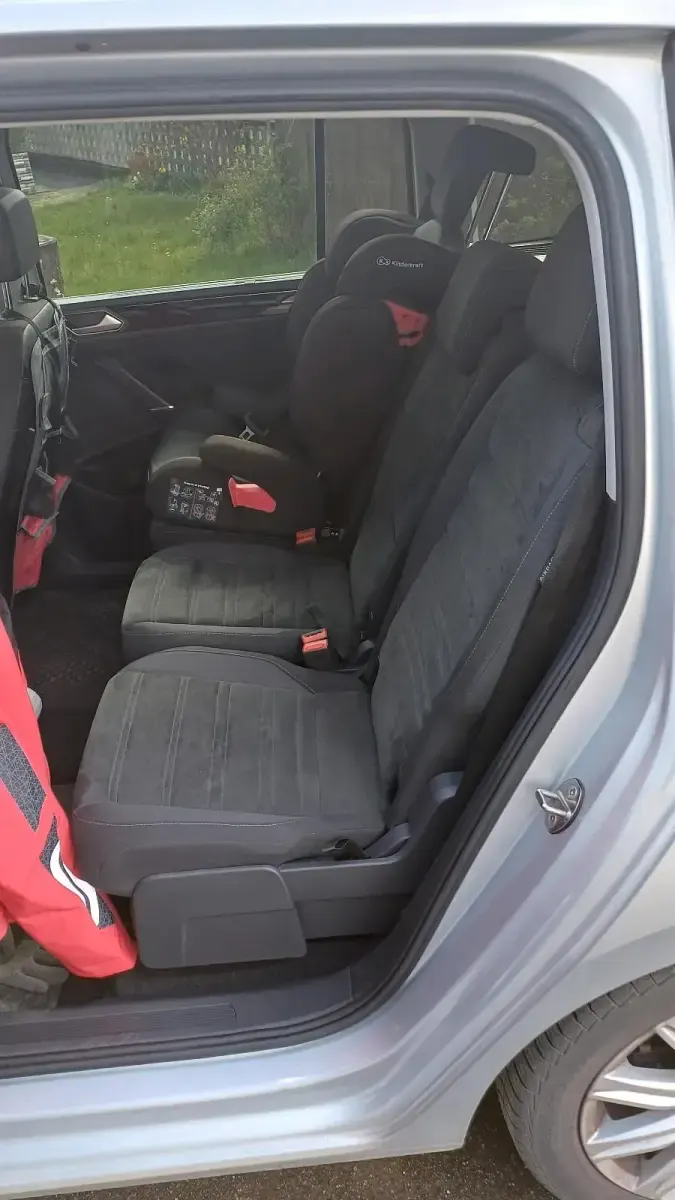Gebraucht VW Touran Highline 150 PS (110 kW) 2016 Grau Van / Kleinbus
