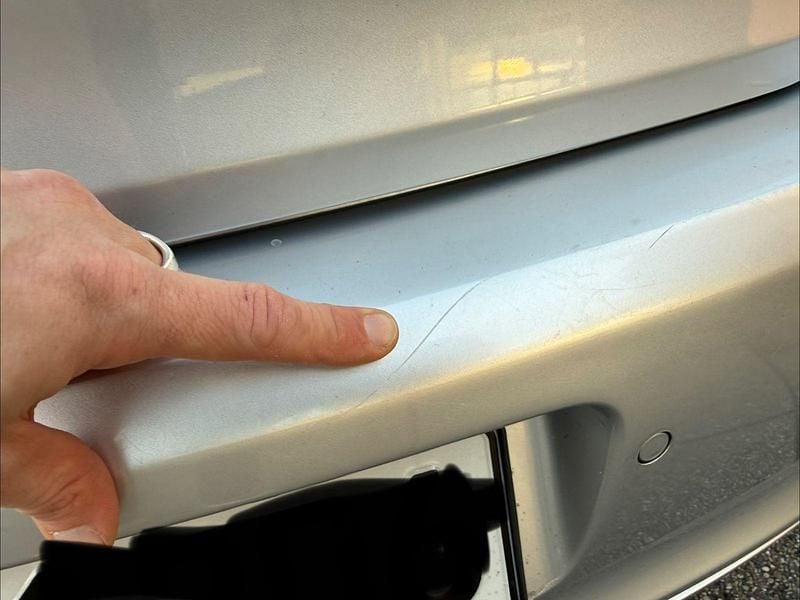 Usado VW Polo 60 HP (44 kW) 2010 Cinzento Sedan