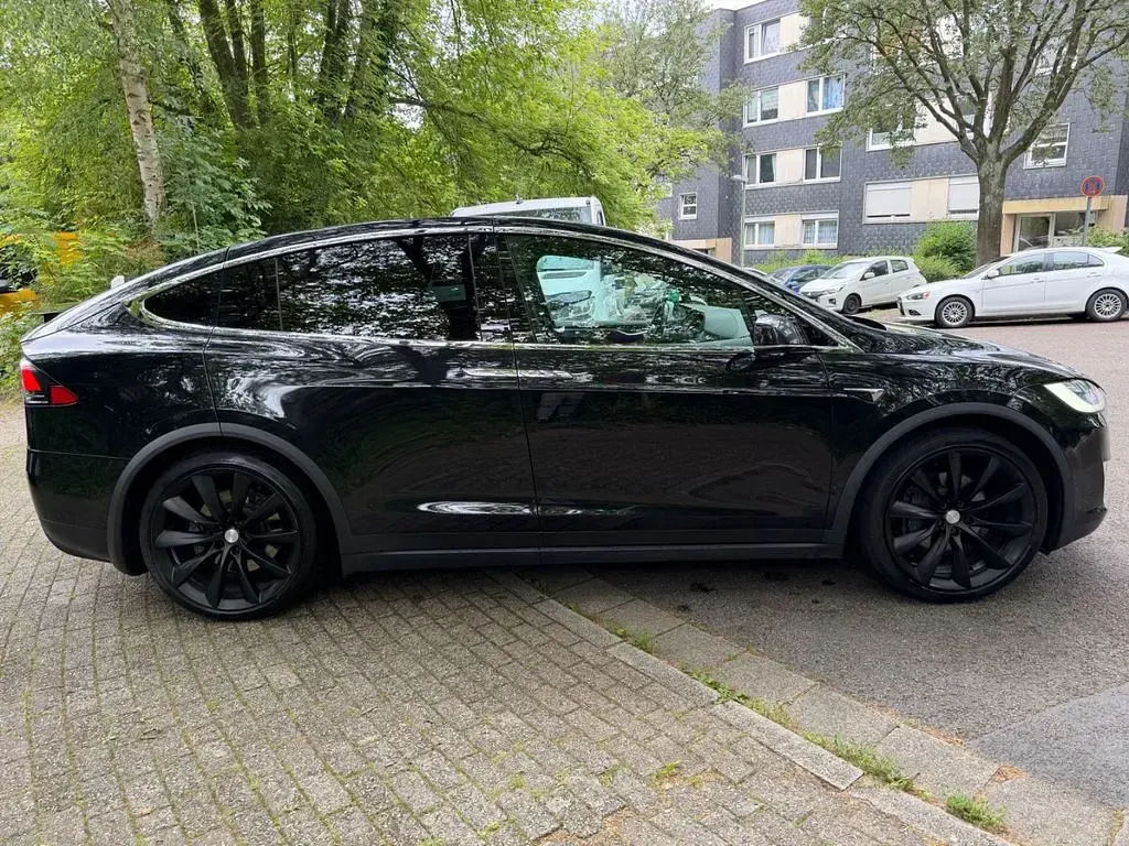 Gebraucht Tesla Model X Performance 386 kW (525 PS) 2017 Schwarz SUV