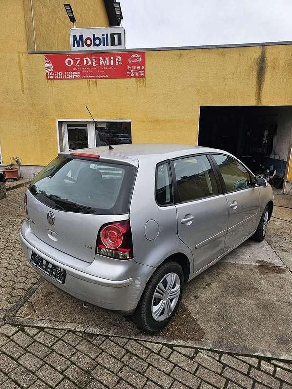 Brugt VW Polo 69 HK (50 kW) 2007 Grå Sedan