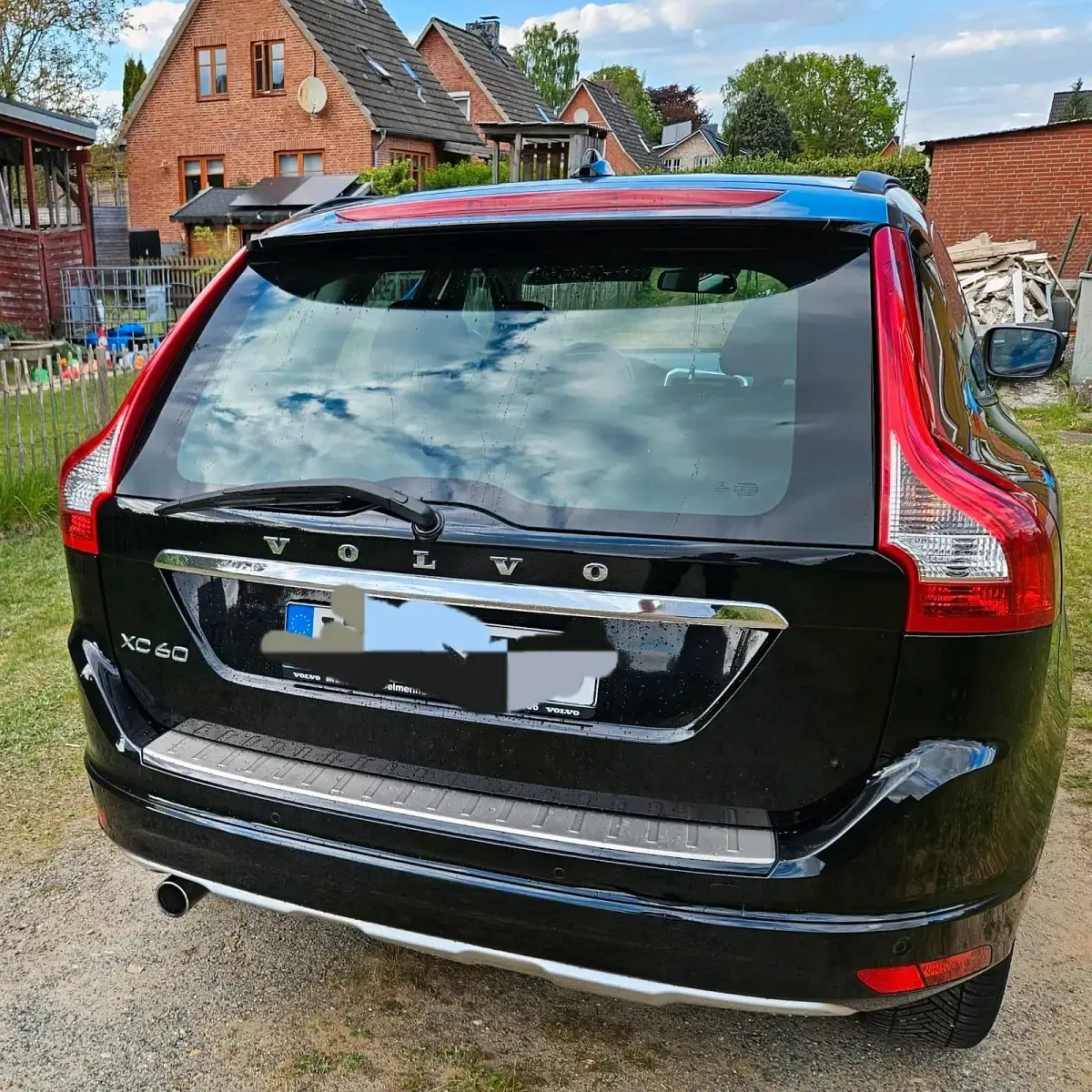 Gebraucht Volvo XC60 163 PS (119 kW) 2013 Schwarz SUV