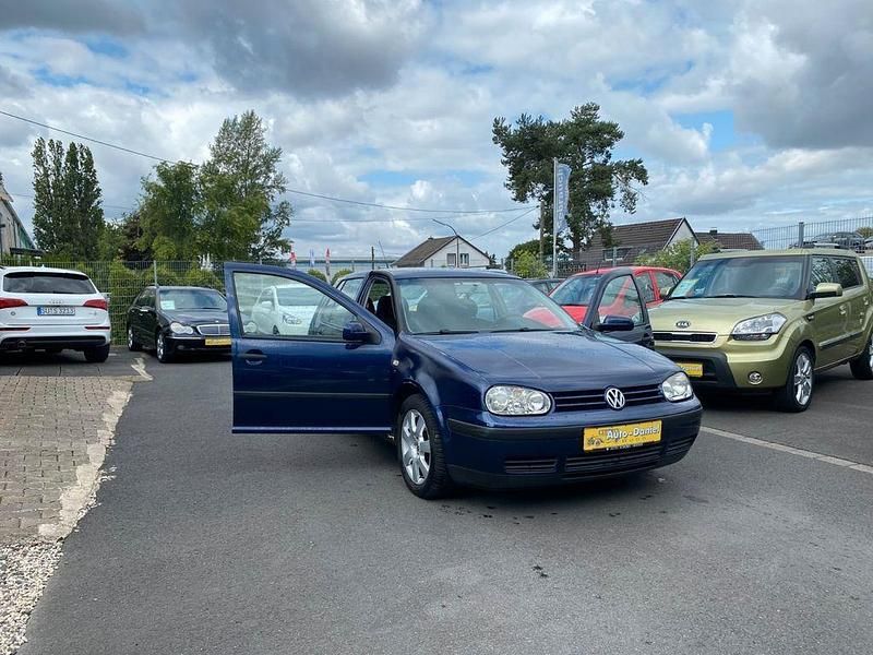 Blau Gebraucht 2002 VW Golf IV Limousine | 800 € (Guter Preis) - Bild 1/4