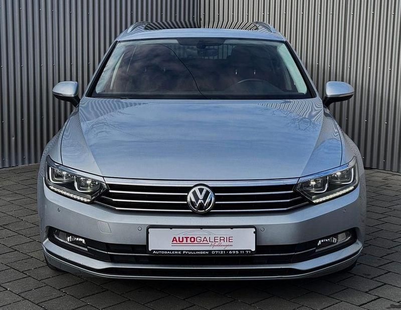 Gebraucht VW Passat Comfortline 150 PS (110 kW) 2015 Silber Kombi