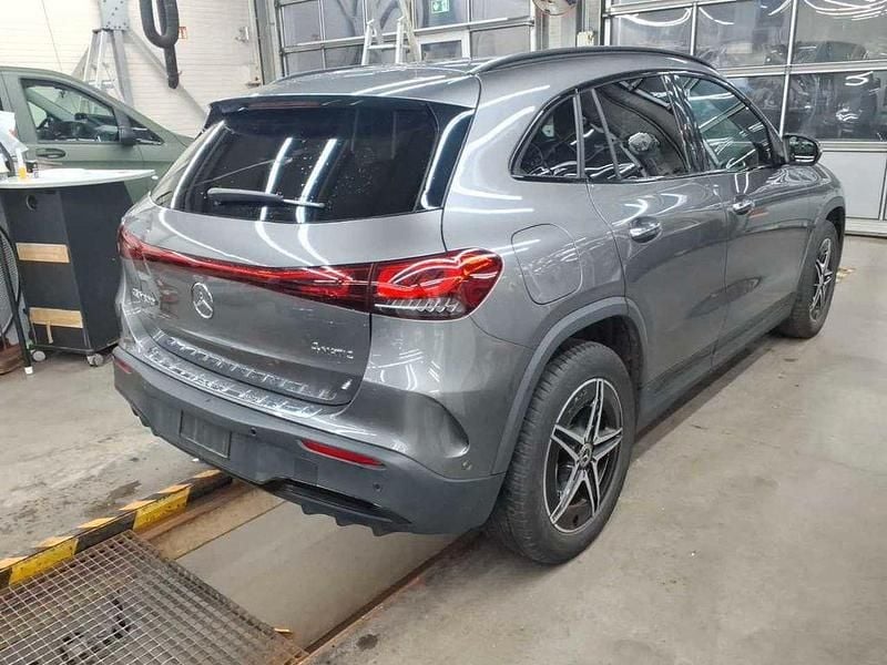 Gebraucht Mercedes EQA300 AMG line 167 kW (228 PS) 2023 Grau SUV